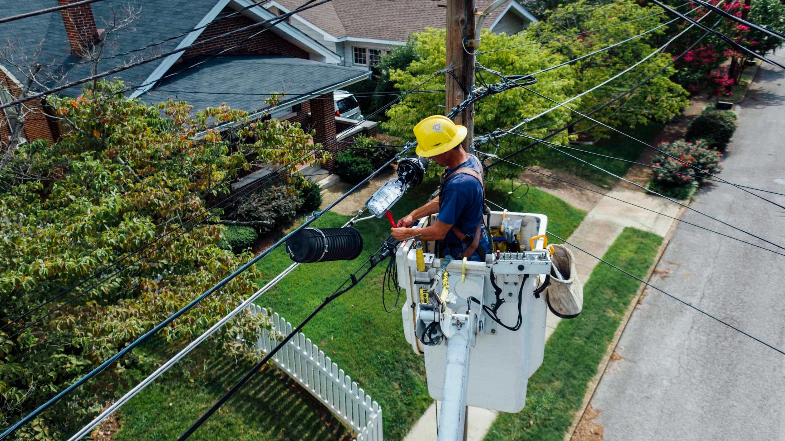 Électricien en intervention